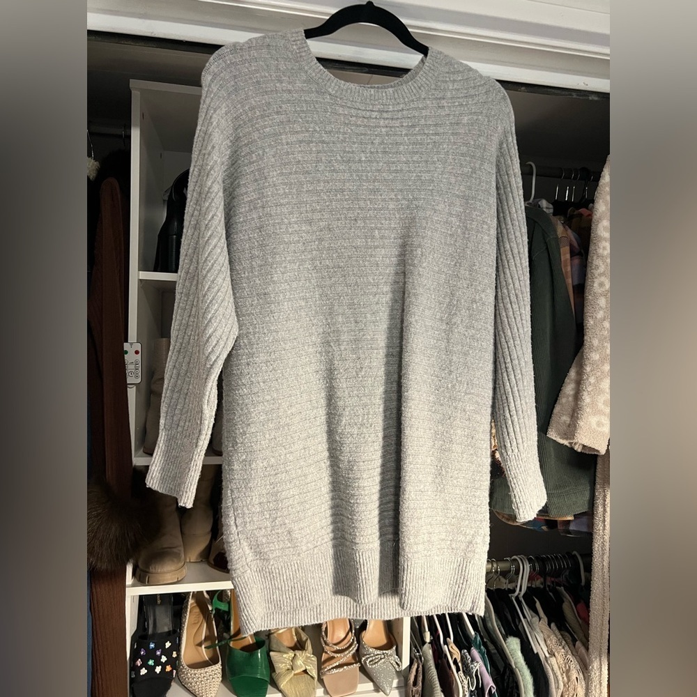 Pink Rose Gray Women's Sweater